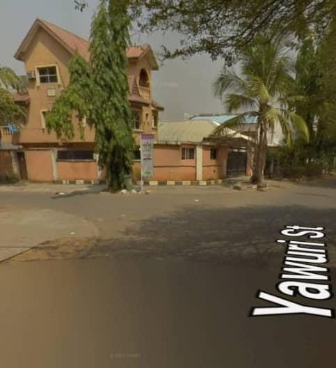 5 bedroom duplex old property in Garki2