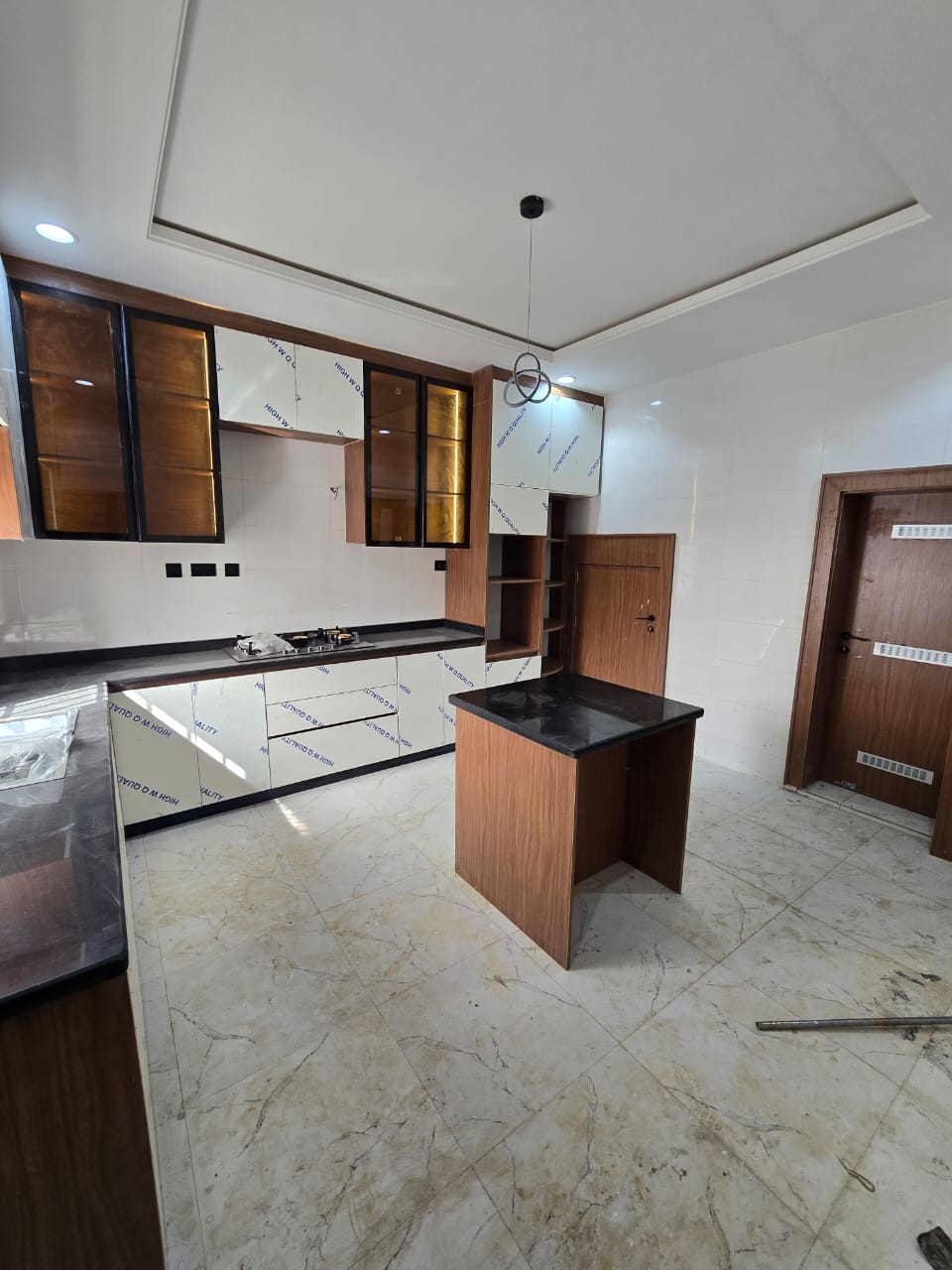 4 bedrooom duplex